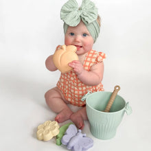 Load image into Gallery viewer, Peach Blossom Silicone Beach Toy Set