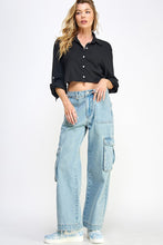 Load image into Gallery viewer, Crop Cape Shirt