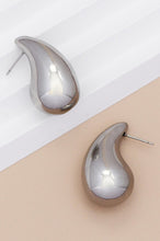 Load image into Gallery viewer, Raindrop Statement Earring