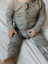 Load image into Gallery viewer, Zip Pajamas | Barnyard