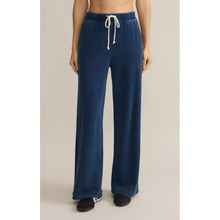 Load image into Gallery viewer, Hunter Knit Denim Pant | Indigo
