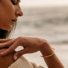 Load image into Gallery viewer, Calista Cuff Bracelet