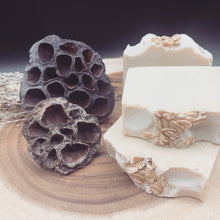 Load image into Gallery viewer, Soap Bar | Oatmeal, Milk & Honey