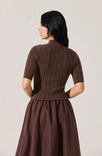 Load image into Gallery viewer, Caerlion Contrast Knit Midi Dress