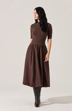 Load image into Gallery viewer, Caerlion Contrast Knit Midi Dress