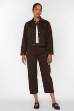 Load image into Gallery viewer, Reyna Mid Rise Walnut Barrel