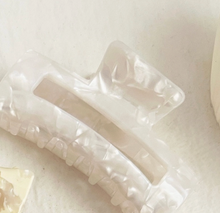 Load image into Gallery viewer, Assorted Hair Clips | Brown Set | 5 Styles