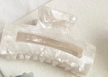 Load image into Gallery viewer, Assorted Hair Clips | Green Set | 5 Styles