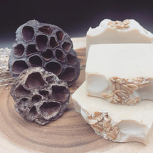 Load image into Gallery viewer, Soap Bar | Oatmeal, Milk & Honey