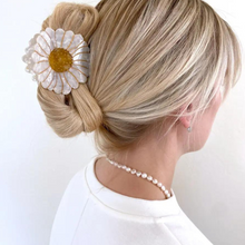 Load image into Gallery viewer, Hand-Painted Claw Clip | Daisy