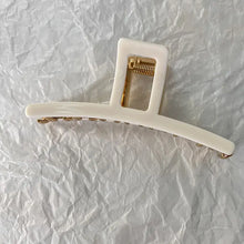 Load image into Gallery viewer, Vera Claw Clip | 4 Styles
