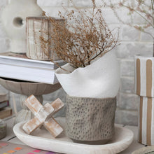 Load image into Gallery viewer, Stoneware Ruffled Planter