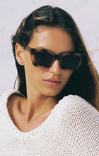Load image into Gallery viewer, Hideaway Polarized Sunglasses