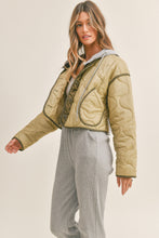 Load image into Gallery viewer, Quilted Crop Jacket
