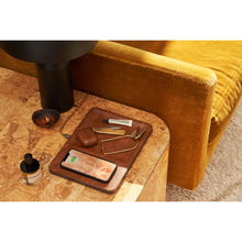 Load image into Gallery viewer, Courant Charging Station | Large Saddle