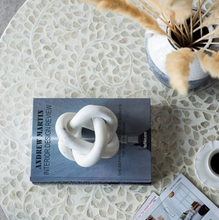 Load image into Gallery viewer, Marble Knot Decor