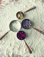 Load image into Gallery viewer, Teak + Stainless Measuring Cups | Set of 4