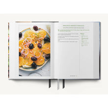 Load image into Gallery viewer, Salads: The Ultimate Cookbook
