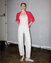 Load image into Gallery viewer, Optic White Panel Barrel Jean
