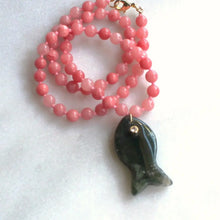 Load image into Gallery viewer, Calla Beaded Necklace
