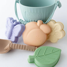 Load image into Gallery viewer, Peach Blossom Silicone Beach Toy Set
