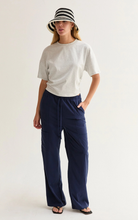 Load image into Gallery viewer, Suzy Ruched Top | Grey
