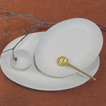 Load image into Gallery viewer, Ceramic Alicante Platters | 2 Sizes
