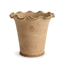 Load image into Gallery viewer, Festonee Vase | 2 Sizes
