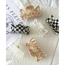 Load image into Gallery viewer, Bow-Tie Hair Clip| 3 Styles
