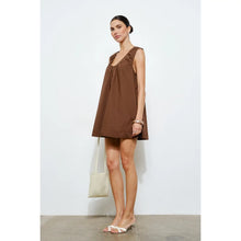 Load image into Gallery viewer, Swing Dress | Brown
