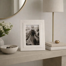 Load image into Gallery viewer, Marble Modern Beveled Frame | 4x6 in.
