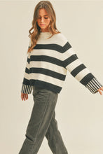 Load image into Gallery viewer, Block Stripe Sweater
