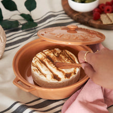 Load image into Gallery viewer, Terracotta Brie Baker
