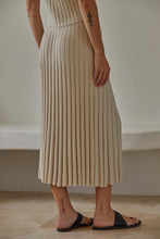 Load image into Gallery viewer, The Sydney Set | Skirt | Off White
