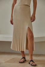 Load image into Gallery viewer, The Sydney Set | Skirt | Off White
