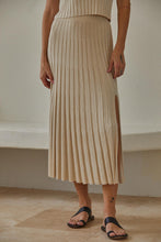 Load image into Gallery viewer, The Sydney Set | Skirt | Off White
