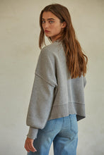 Load image into Gallery viewer, Leda Pullover | Grey
