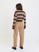 Load image into Gallery viewer, Villa Barrel Pant | Latte

