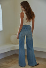 Load image into Gallery viewer, Maisie Tank | Cream
