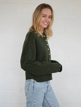 Load image into Gallery viewer, Piper Cardigan | Hunter Green
