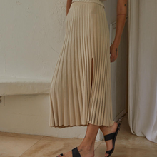 Load image into Gallery viewer, The Sydney Set | Skirt | Off White
