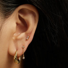 Load image into Gallery viewer, Jadey Baguette Studs
