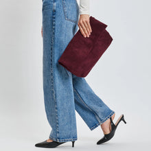 Load image into Gallery viewer, Zarae Crossbody | Wine

