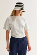 Load image into Gallery viewer, Suzy Ruched Top | Grey
