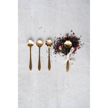 Load image into Gallery viewer, Flower Shaped Spoons | Set of 3
