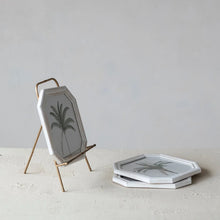 Load image into Gallery viewer, Gold Finish Metal Easel
