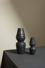 Load image into Gallery viewer, Granada Vase
