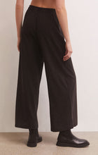 Load image into Gallery viewer, Scout Jersey Flare Pant | Black
