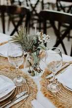 Load image into Gallery viewer, Straw Placemats w/ Fringe
